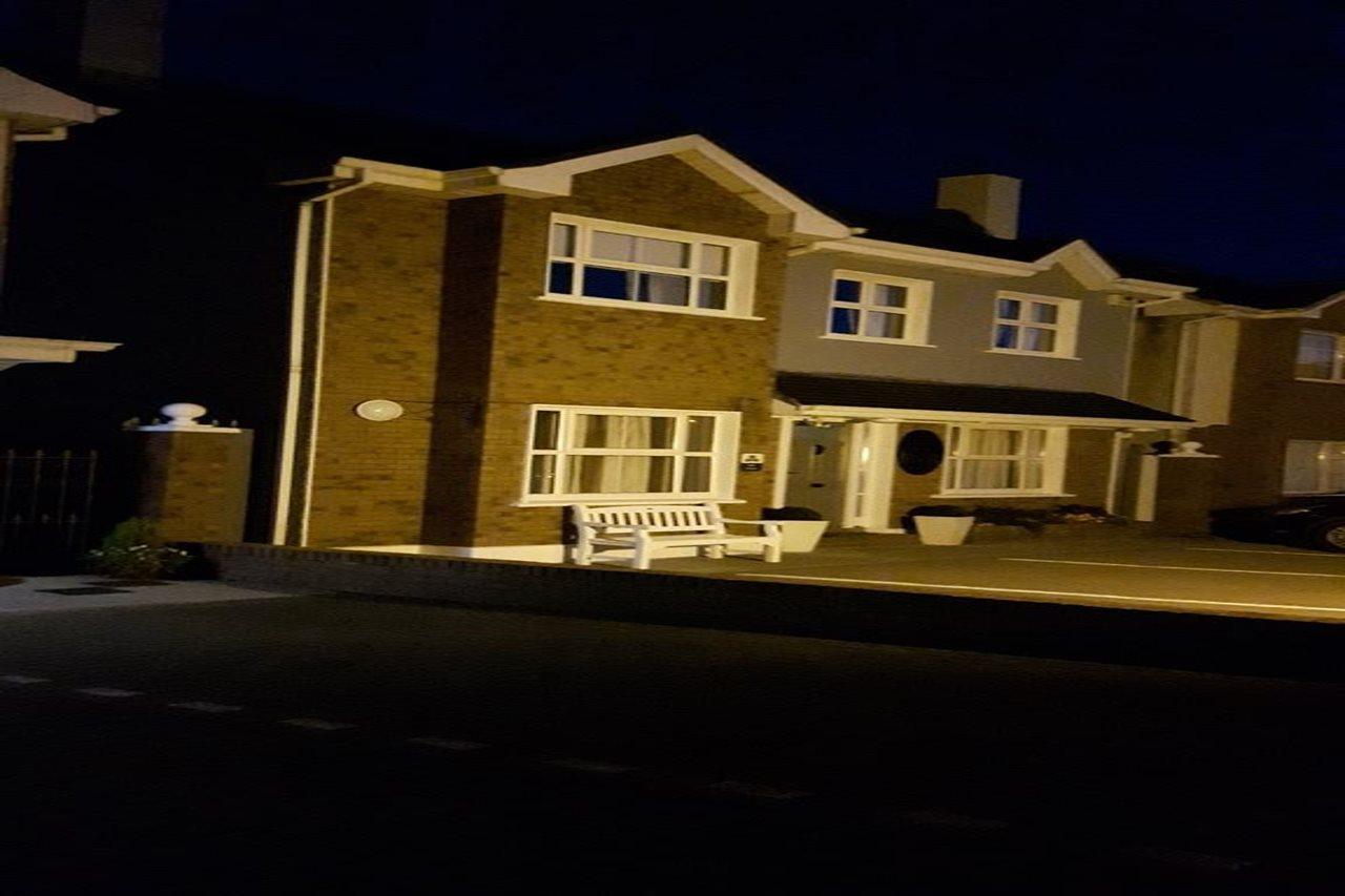 Almara House Bed and Breakfast Galway Eksteriør billede
